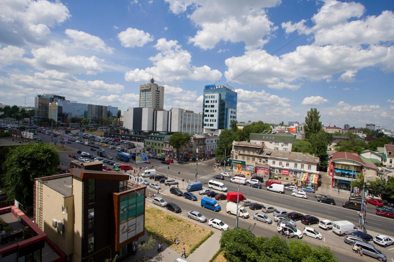 Apartament Curat Si Confortabil Str. Ismail 86 In Centrul Chisinaului 아파트 외부 사진